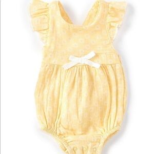 NWOT Starting Out Sun Print Flutter Sleeve Bubble Romper